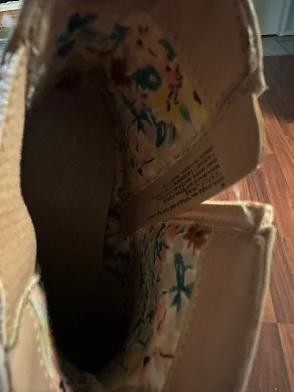 Women’s Ankle Chelsea Boots in Dusty Taupe
